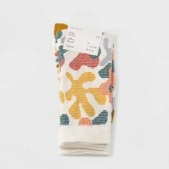 Brand new 🎉 Women's Abstract Striped 3pk Crew 🧦 Socks - A New Day™ Ivory 4-10 💯