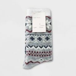 New 🔥 Women's Snowflake Fair Isle Double Lined Cozy Crew 🧦 Socks - A New Day™ 4-10 Navy 👍