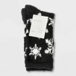 Buy 🥰 Women's Snowflake Cozy Crew 🧦 Socks - A New Day™ 4-10 Pink 🧨