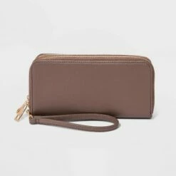 Outlet 😉 Women's Double Zip Wallet - A New Day™ Brown 😍 19 Outlet 😉 Women's Double Zip Wallet - A New Day™ Brown 😍 -A New Day Sales 2022 unnamed file 4513