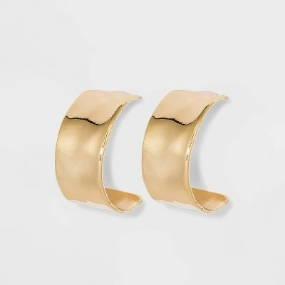 Coupon ๐งจ Hammered Metal Gold Hoop Earrings - A New Day™ Gold ๐ 4 Coupon ๐งจ Hammered Metal Gold Hoop Earrings - A New Day™ Gold ๐ - Image 2